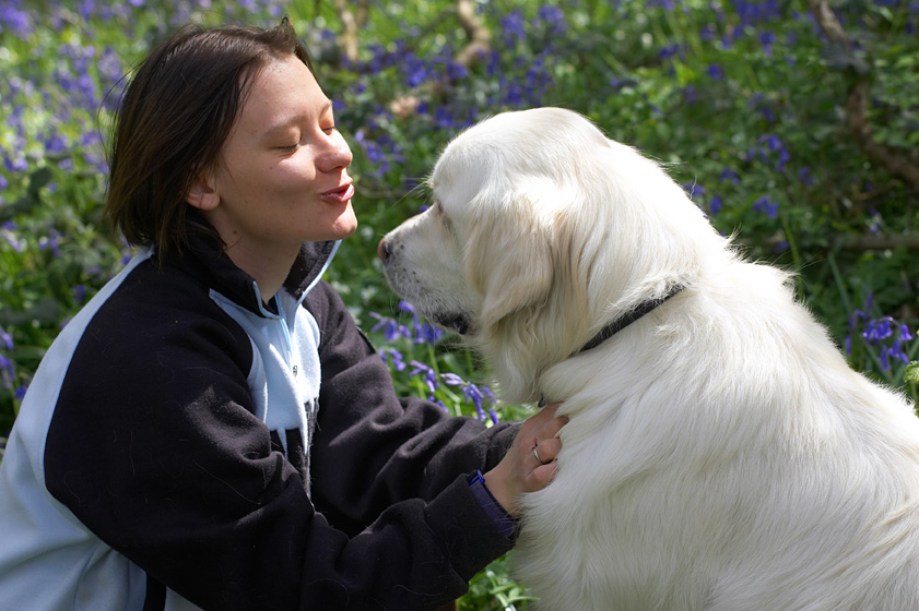 Elizabeth and Jayjay sharing a private moment