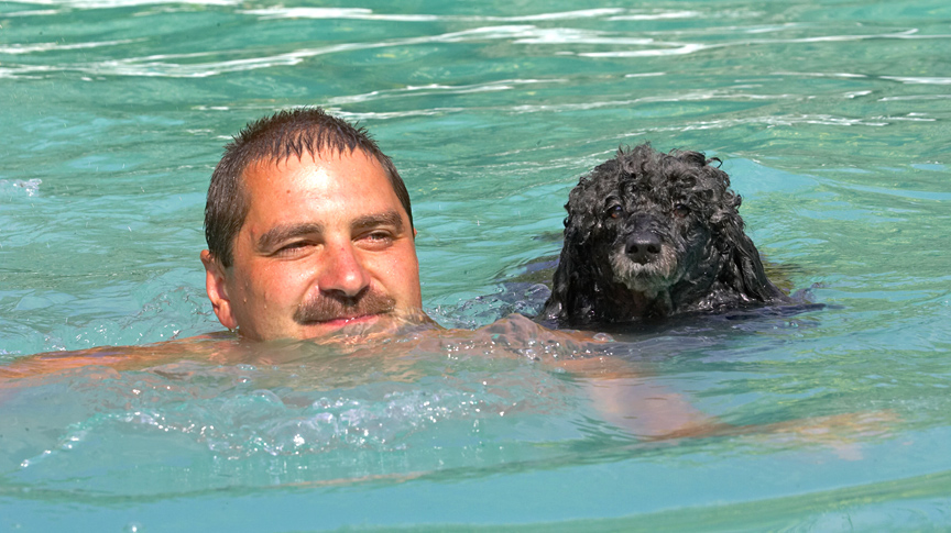 OK, who's the better looking beach boy?